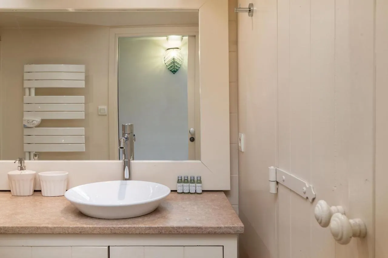 Le Cocon Pacome Les Autres Apartment Lyon